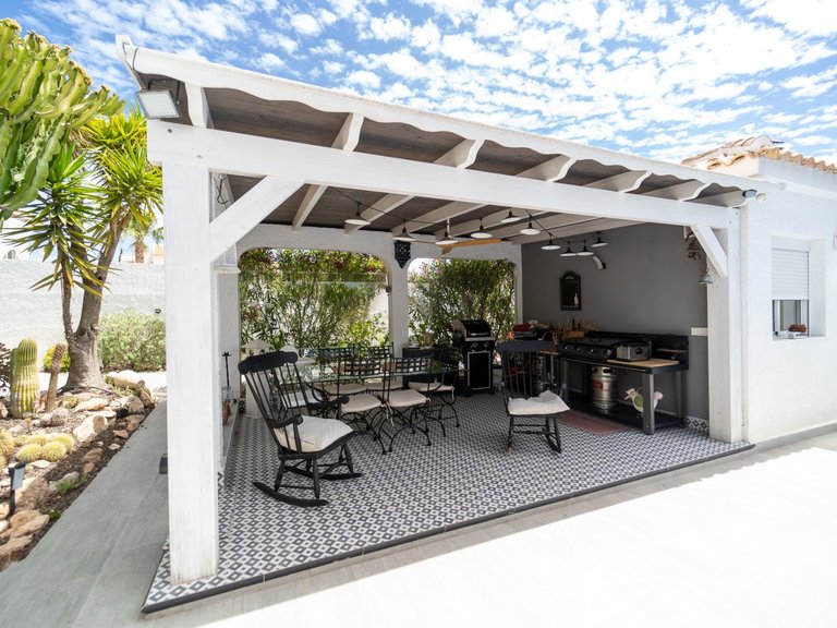 Villa for Sale in La Siesta - El Salado - Torreta, Torrevieja, Alicante 48