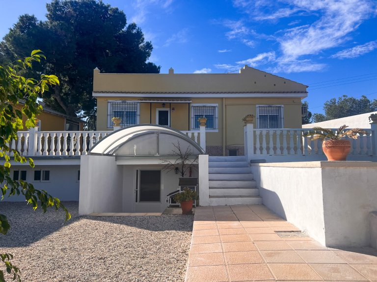 Villa for Sale in Moralet - Cañada del Fenollar, Alicante, Alicante 8