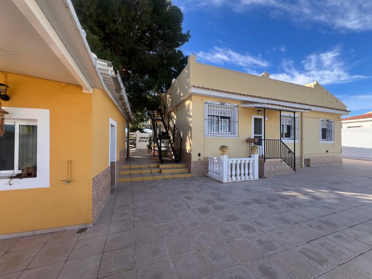 Villa for Sale in Moralet - Cañada del Fenollar, Alicante, Alicante 40