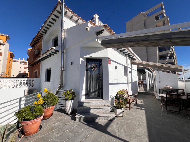 Town House for Sale in Punta Prima, Orihuela Costa, Alicante 3