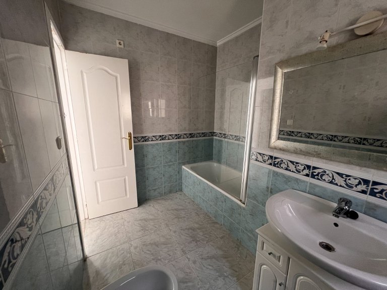 Villa for Sale in Rojales, Ciudad Quesada - Rojales, - 32