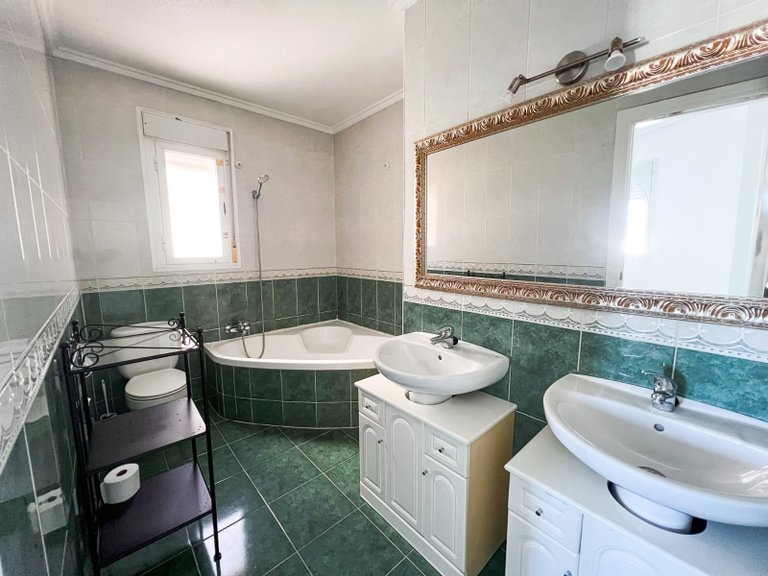 Villa for Sale in Rojales, Ciudad Quesada - Rojales, - 27