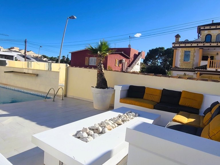 Villa for Sale in Los balcones, Torrevieja, Alicante 3