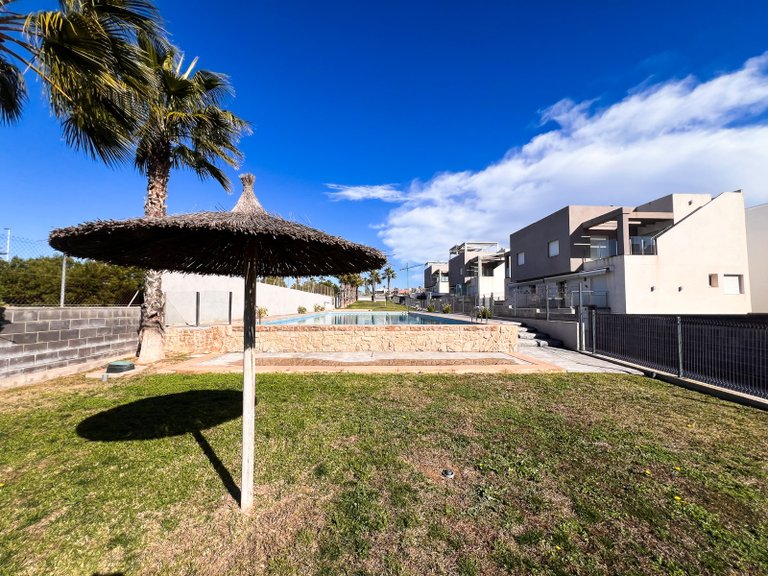 Villa for Sale in Torrevieja, - 44
