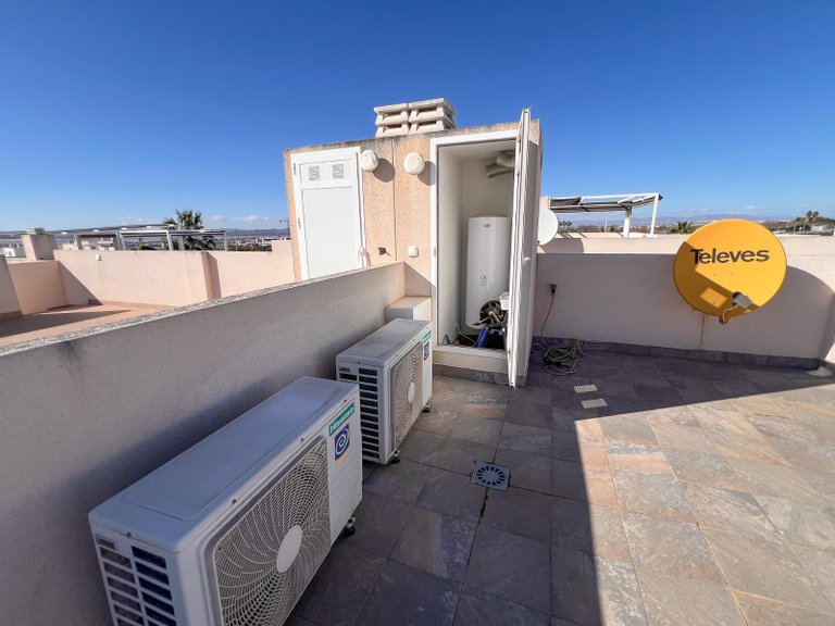 Villa for Sale in Torrevieja, - 27