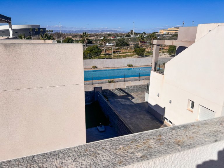 Villa for Sale in Torrevieja, - 28