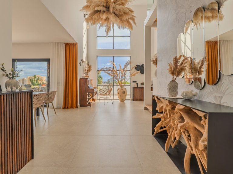 Villa for Sale in Cabo de las Huertas, Alicante, Alicante 8