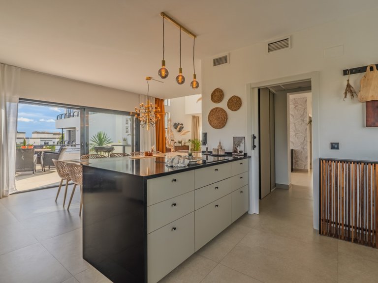 Villa for Sale in Cabo de las Huertas, Alicante, Alicante 15