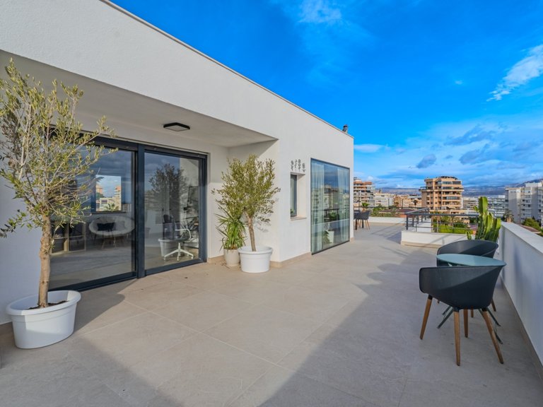 Villa for Sale in Cabo de las Huertas, Alicante, Alicante 39