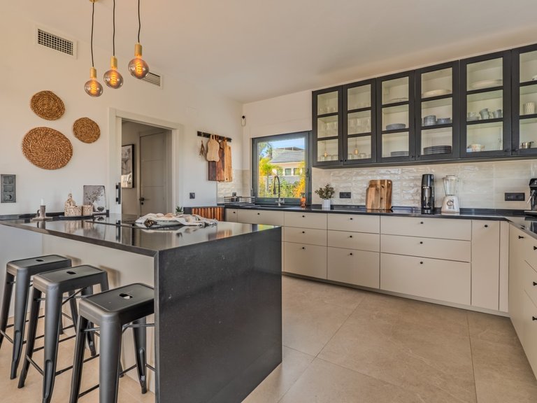 Villa for Sale in Cabo de las Huertas, Alicante, Alicante 13