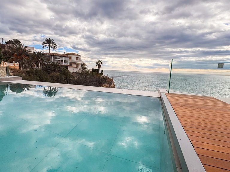 Villa for Sale in Coveta Fuma, El Campello, Alicante 4