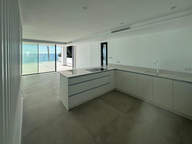 Villa for Sale in Coveta Fuma, El Campello, Alicante 13