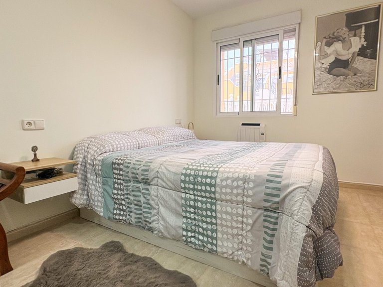Town House for Sale in Arenales Del Sol, Alicante 11