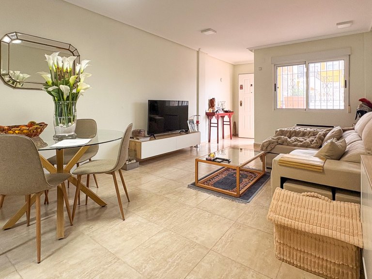 Town House for Sale in Arenales Del Sol, Alicante 3