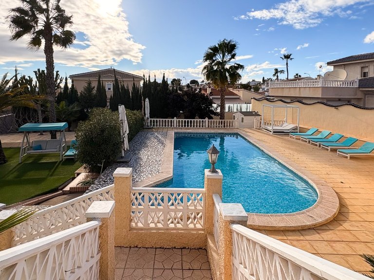 Villa for Sale in Ciudad Quesada, Ciudad Quesada - Rojales, - 8