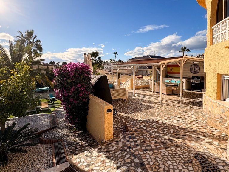 Villa for Sale in Ciudad Quesada, Ciudad Quesada - Rojales, - 19