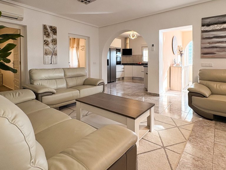 Villa for Sale in Ciudad Quesada, Ciudad Quesada - Rojales, - 27