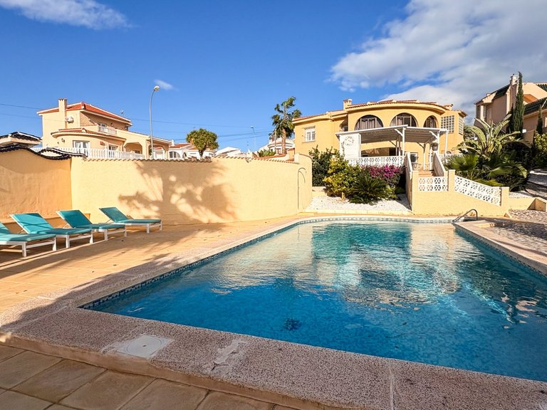 Villa for Sale in Ciudad Quesada, Ciudad Quesada - Rojales, - 11