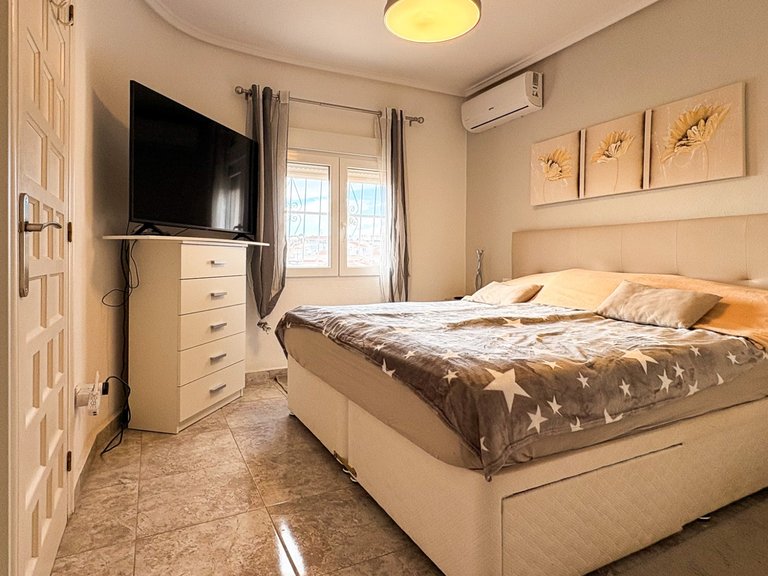 Villa for Sale in Ciudad Quesada, Ciudad Quesada - Rojales, - 31