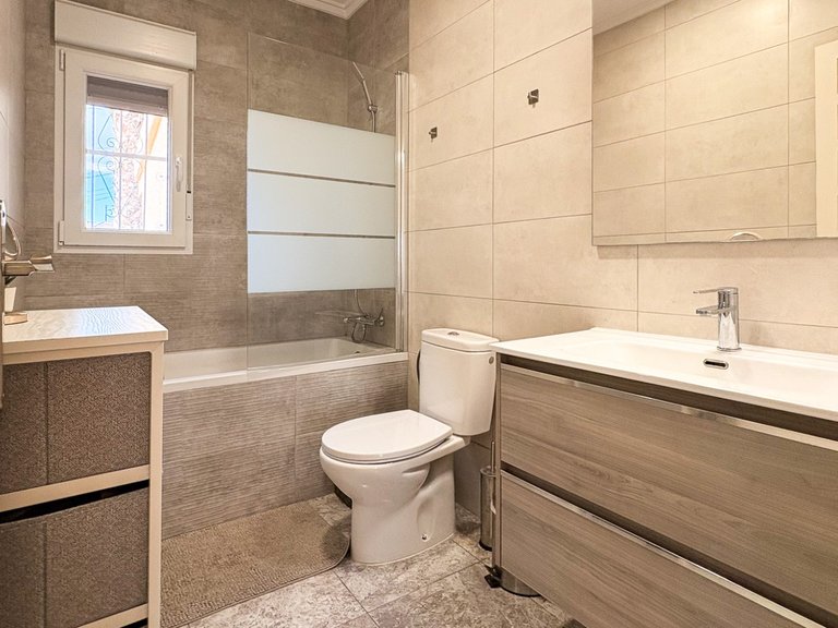 Villa for Sale in Ciudad Quesada, Ciudad Quesada - Rojales, - 40