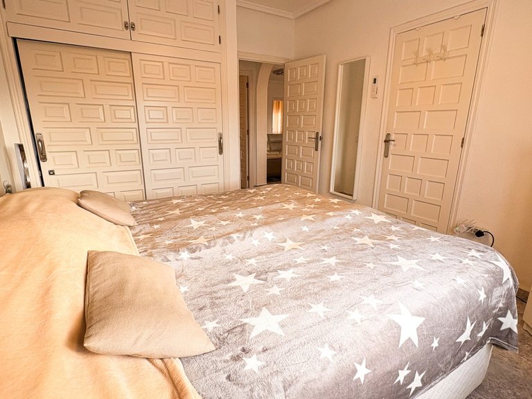 Villa for Sale in Ciudad Quesada, Ciudad Quesada - Rojales, - 33