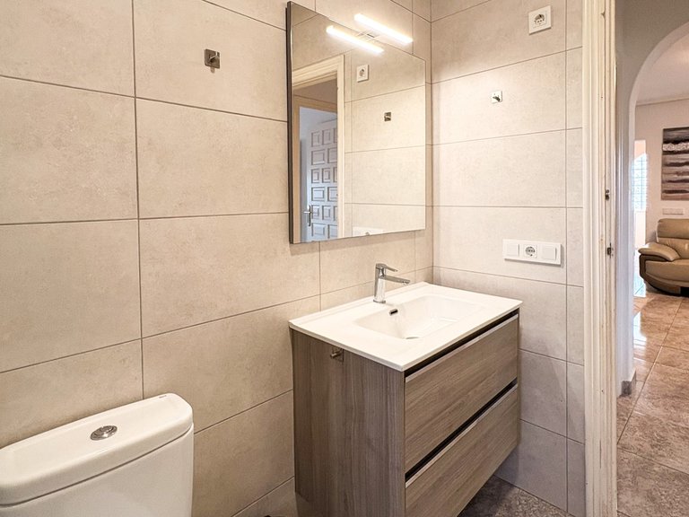 Villa for Sale in Ciudad Quesada, Ciudad Quesada - Rojales, - 42