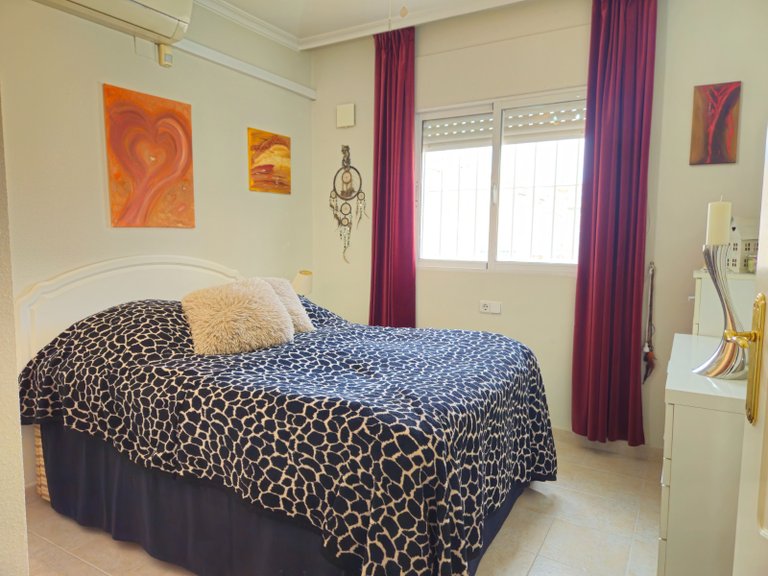 Villa for Sale in Villamartín, Orihuela Costa, Alicante 19