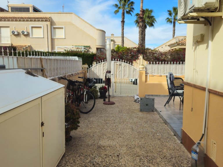 Villa for Sale in Villamartín, Orihuela Costa, Alicante 28