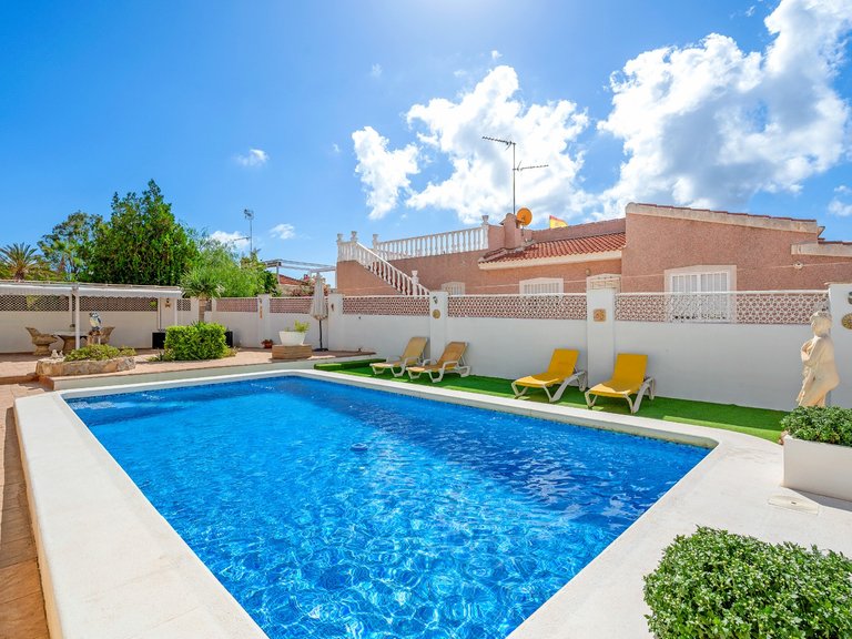 Villa for Sale in Costa Blanca, Rojales, Ciudad Quesada, Alicante 41