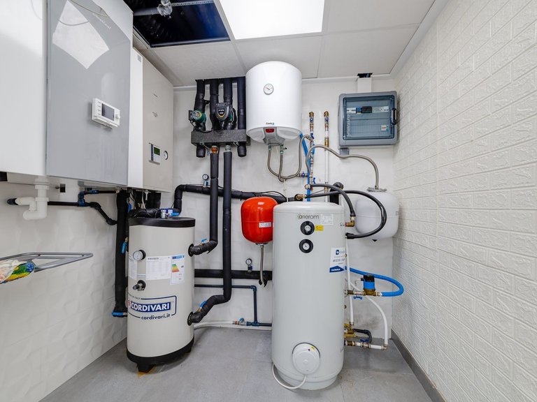 Villa for Sale in Torrevieja, - 48