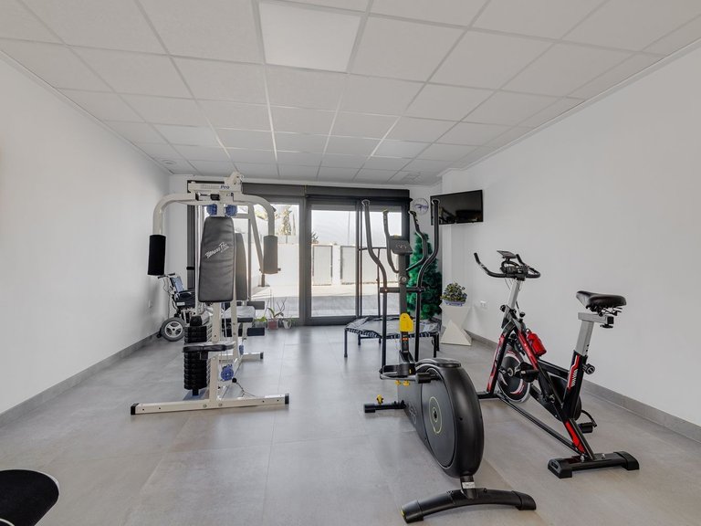 Villa for Sale in Torrevieja, - 45