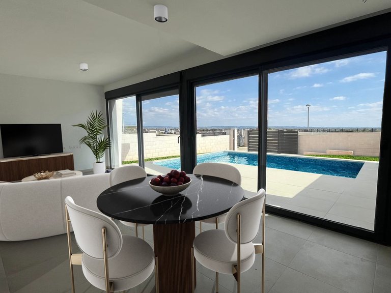 Villa for Sale in Gran Alacant, Santa Pola, Alicante 17