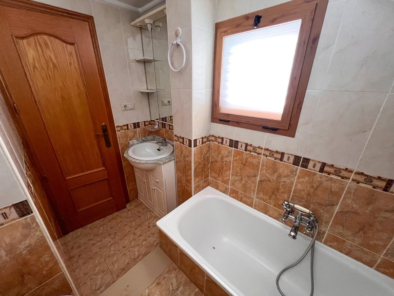 Town House for Sale in Torrevieja, - 39