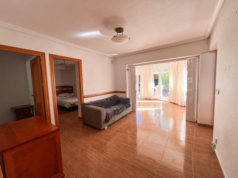 Town House for Sale in Torrevieja, - 24