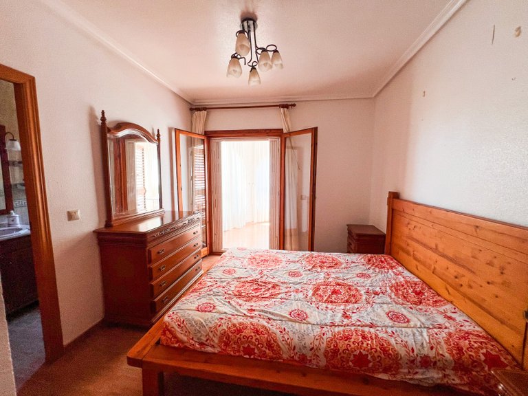 Town House for Sale in Torrevieja, - 45