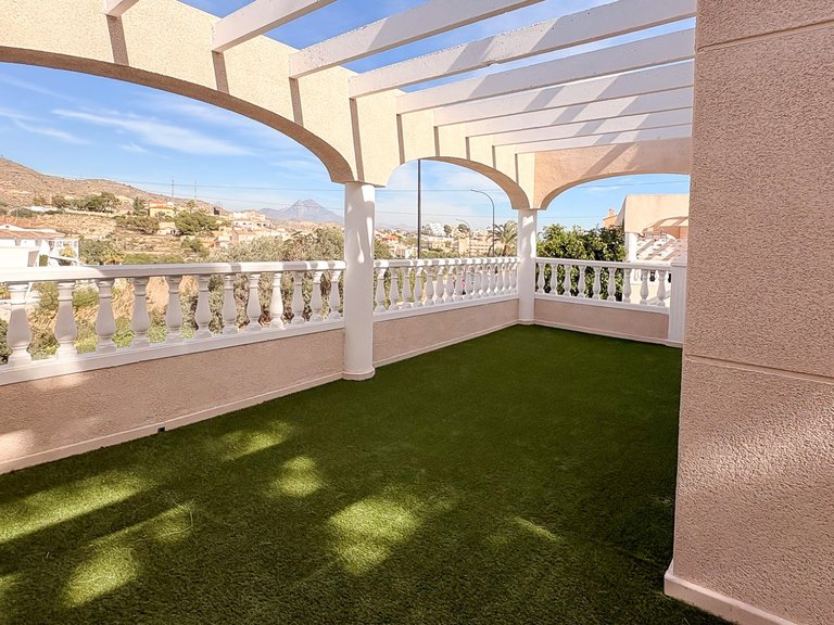 Villa for Sale in Pueblo Acantilado - Venta Lanuza, El Campello, Alicante 3