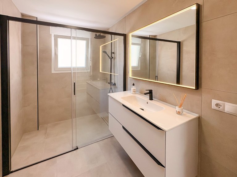 Villa for Sale in Pueblo Acantilado - Venta Lanuza, El Campello, Alicante 14