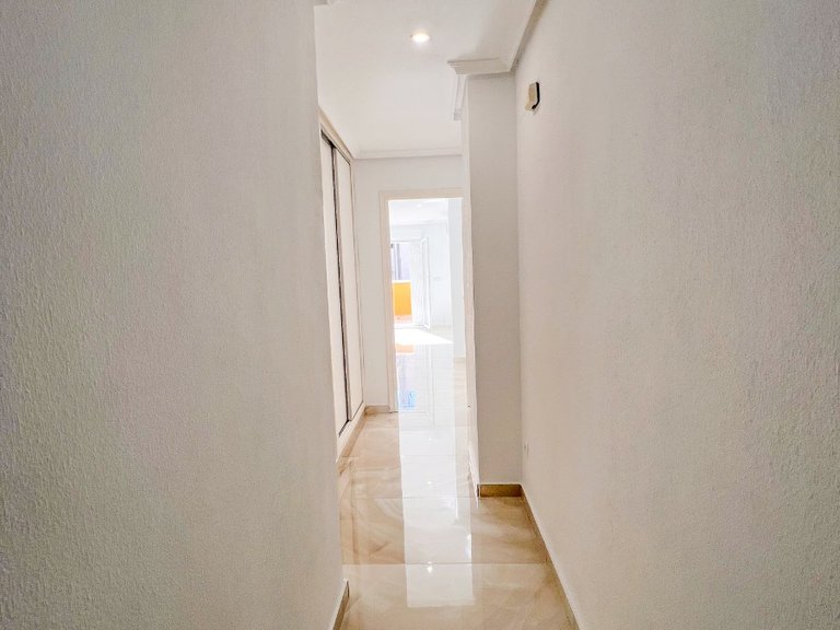 Penthouse for Sale in Torrevieja, Alicante 20