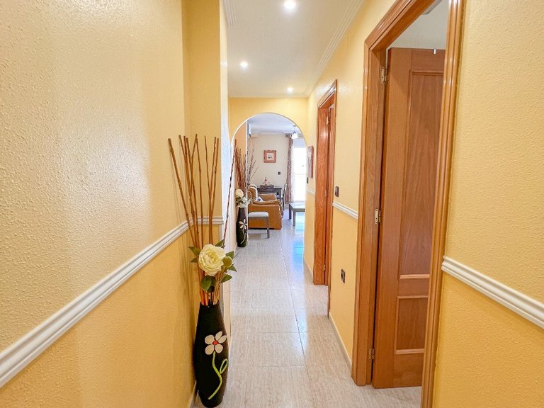 Apartment for Sale in Torrevieja, Alicante 23