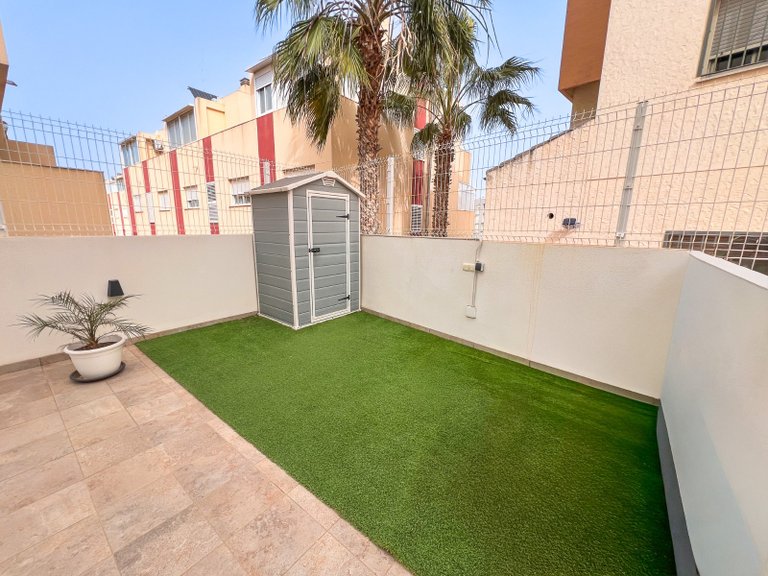 Apartment for Sale in Guardamar Del Segura, Alicante 24