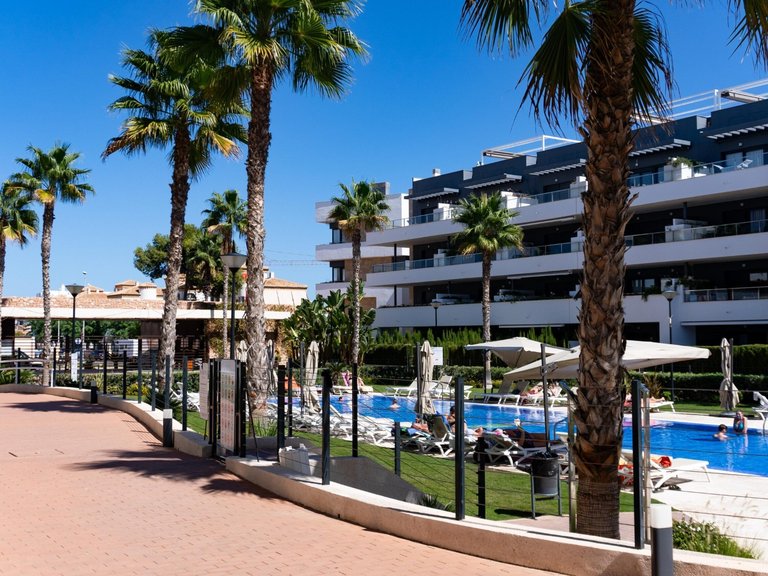 Apartment for Sale in Playa Flamenca, Orihuela Costa, Alicante 1