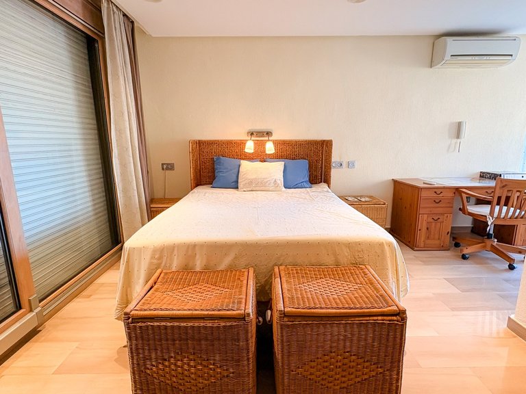 Villa for Sale in Guardamar Playa, Guardamar Del Segura, Alicante 42