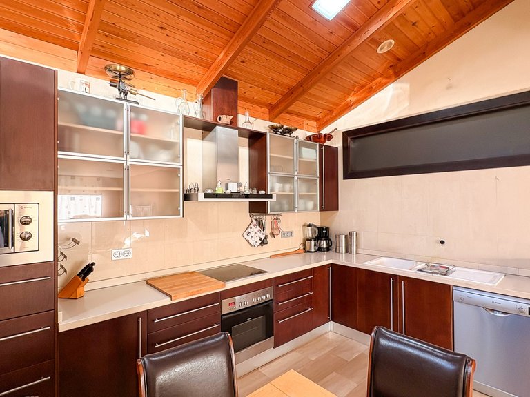 Villa for Sale in Guardamar Playa, Guardamar Del Segura, Alicante 20