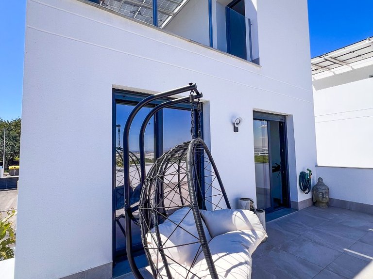 Villa for Sale in Los Balcones, Torrevieja, Alicante 38