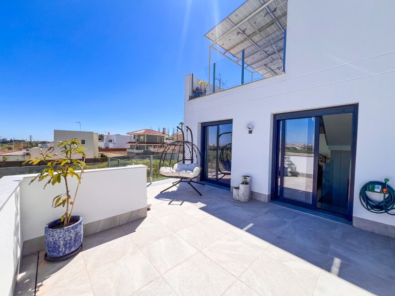 Villa for Sale in Los Balcones, Torrevieja, Alicante 37