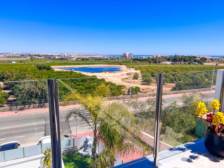 Villa for Sale in Los Balcones, Torrevieja, Alicante 44
