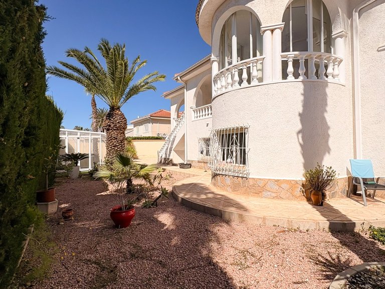 Villa for Sale in Ciudad Quesada, Ciudad Quesada - Rojales, - 17