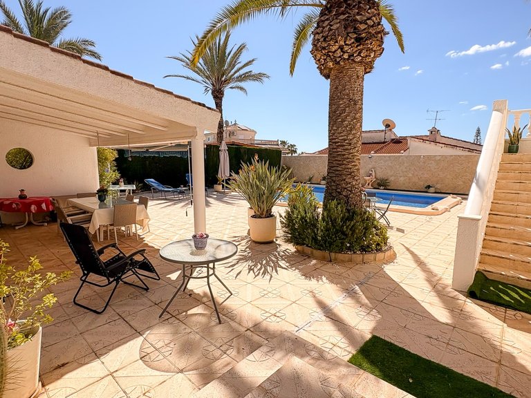 Villa for Sale in Ciudad Quesada, Ciudad Quesada - Rojales, - 12