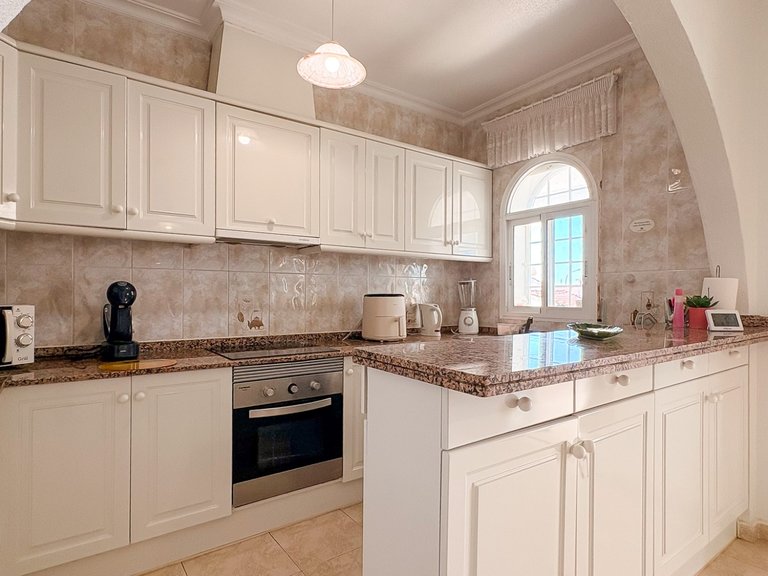 Villa for Sale in Ciudad Quesada, Ciudad Quesada - Rojales, - 28