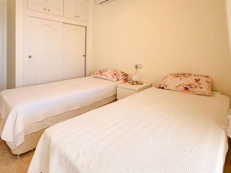 Villa for Sale in Ciudad Quesada, Ciudad Quesada - Rojales, - 40